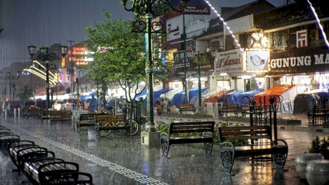 Akibat PPKM, PKL di Malioboro Bakal Jual Asetnya