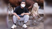 Sempat Jadi Tukang Semir dan Pengamen, Putra Siregar Kini Pecahkan Rekor MURI Sembelih 1.100 Hewan Kurban