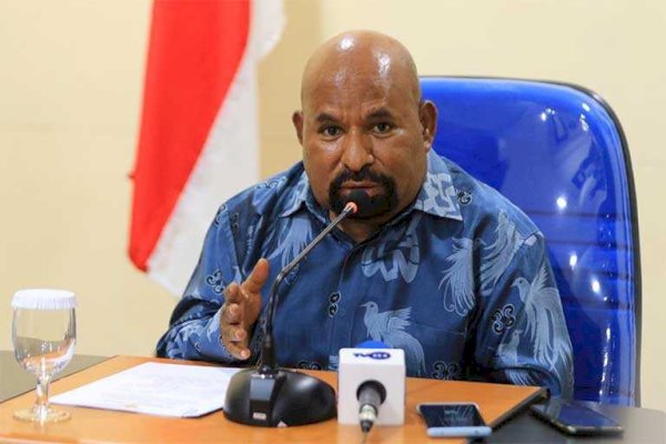 Diklaim Perlancar PON, Gubernur Papua Harus Copot Sekda