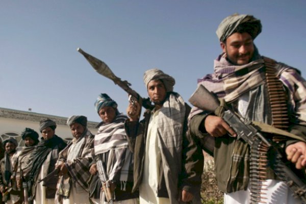 Seorang Wartawan Tewas di Tengah Baku Tembak Taliban