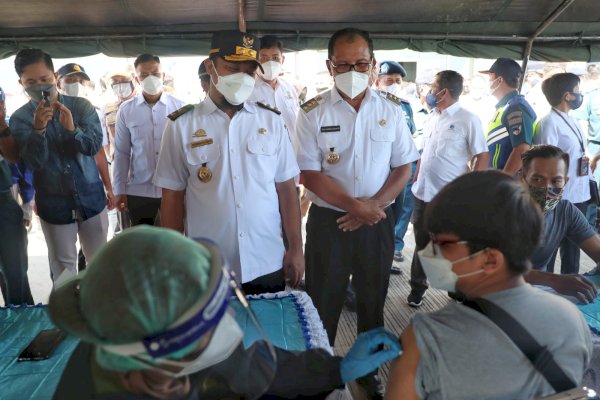 Wali Kota Danny Dukung Pelabuhan di Makassar Wajib Vaksin