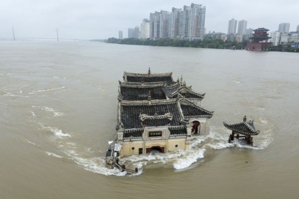 Banjir di China: 12 Orang Tewas, Ratusan Ribu Mengungsi, hingga Kerugian Ditaksir 11,3 Juta Dolar AS