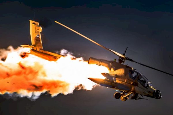 Tempur Lawan ISIS, Helikopter Militer Irak Jatuh dan 5 Orang Tewas