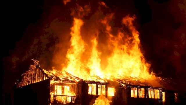 Breaking News! Gedung BPOM Terbakar, 15 Mobil Damkar Diterjunkan