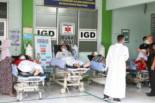 IGD RSUD Soetomo Surabaya Dipenuhi Pasien Covid-19