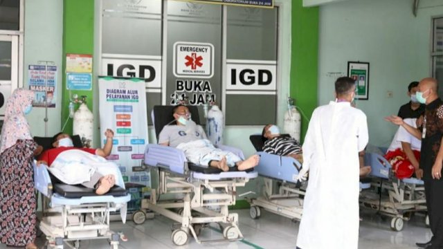 IGD RSUD Soetomo Surabaya Dipenuhi Pasien Covid-19