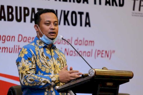Plt Gubernur Sulsel Sudirman Sulaiman Dorong Percepatan Vaksinasi Pelajar