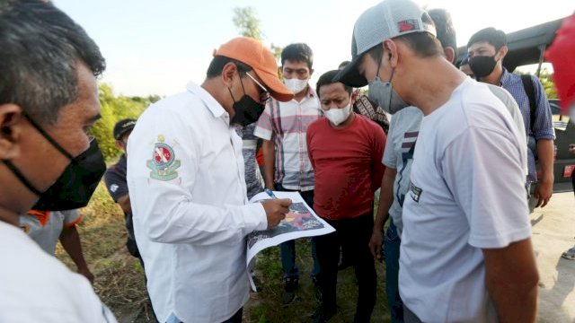 Wali Kota Danny, saat meninjau lokasi sirkuit.