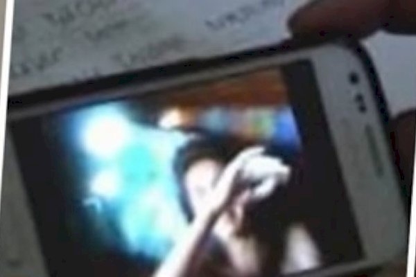 Viral! Video Mesum Pelajar SMA Favorit Berdurasi 14 Detik