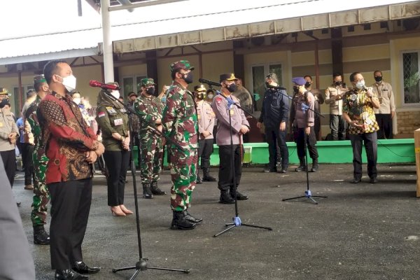 Panglima TNI Tegur Satgas Covid-19 Sulsel Saat Tinjau Pusat Isolasi Asrama Haji Sudiang