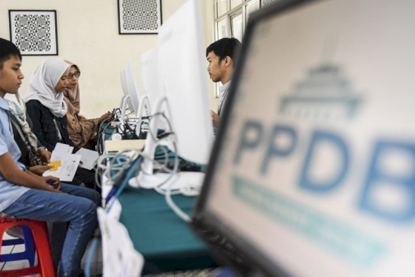 Soal PPDB, DPRD Makassar Minta Pendaftaran Buka Selama 24 Jam