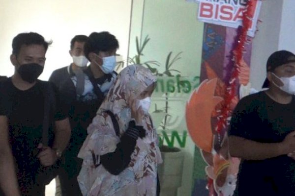 Sembunyi di Hotel, Otak Begal Taksi Online di Makassar Dibekuk, Ternyata Pengusaha Wanita Asal Jakarta