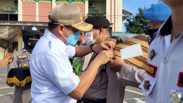 Gelar Pasukan Operasi Ketupat 2021 di Takalar, Bupati&nbsp; Syamsari Bacakan Amanat Serentak Kapolri