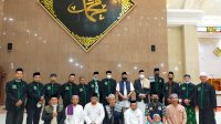 Ilham Azikin Sholat Subuh dengan Da&#8217;i Muda Bantaeng