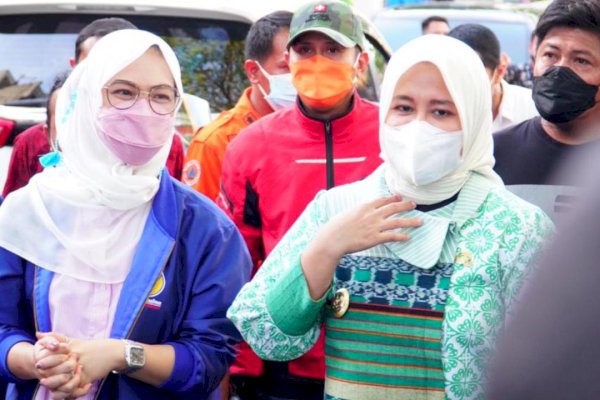 Bantuan NasDem Terus Mengalir, Giliran NasDem Makassar bareng Wawali Fatmawati Salurkan Bantuan ke Korban Kebakaran