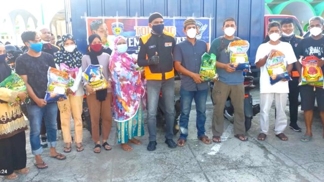 Sulawesi Moto X RMS Bersama IMI Sulsel Touring Kemanusiaan di 15 Daerah, Berbagi Sembako dan Ajak Warga Tetap Disiplin Prokes
