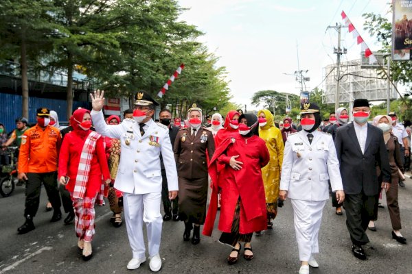 &#8220;Semangat Terus Berjuang Lawan Covid-19 dan Mari Gotong Royong Selamatkan Bangsa&#8221; Walikota Danny Maknai HUT Ke-76 RI