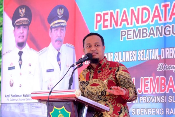 Plt Gubernur Sulsel Resmikan Jembatan Sungai Bangkae Sidrap