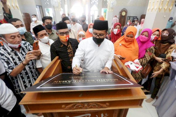 Resmikan Masjid Baitul Aman, Wali Kota Makassar Ingatkan Masyarakat Tentang Penerapan Prokes