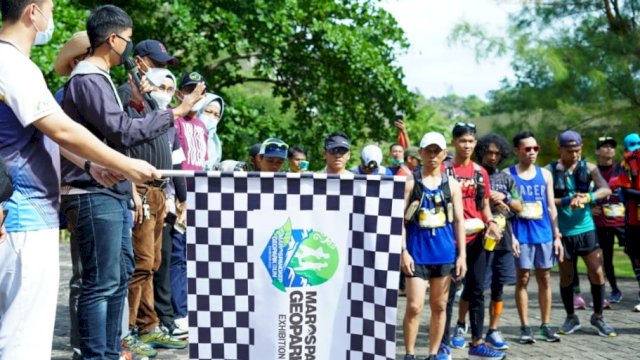 Bupati Pangkep MYL Lepas Peserta Maros-Pangkep Geopark Run