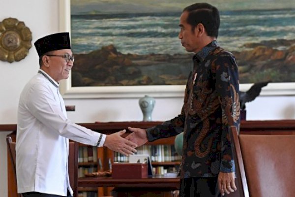 Cerita Zulhas Usai Diundang Pertemuan Jokowi-Parpol Koalisi: Bicara Nggak Banyak karena Pertama Ramai-ramai