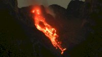 Waspada, Dua Kubah Lava Gunung Merapi Bertambah Tinggi