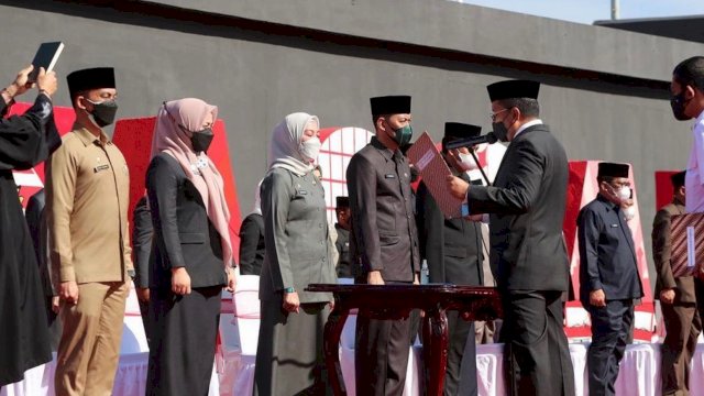 Pesan Walikota Danny ke 47 Pejabat Makassar yang Baru Dilantik: Bersinergi Agar Kerja-kerja Dapat Dirasakan Masyarakat