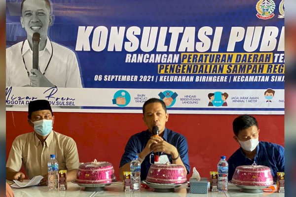 Anggota DPRD Sulsel dari Fraksi NasDem Mizar Roem Konsultasi Publik Ranperda Pengendalian Sampah Regional