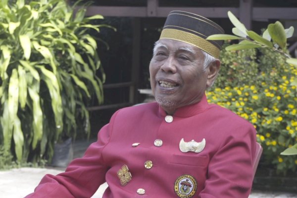 VIDEO Profesor Unhas Aminuddin Salle Kupas Tuntas Arti Kata Tojeng, Bahasa Gaul Orang Makassar