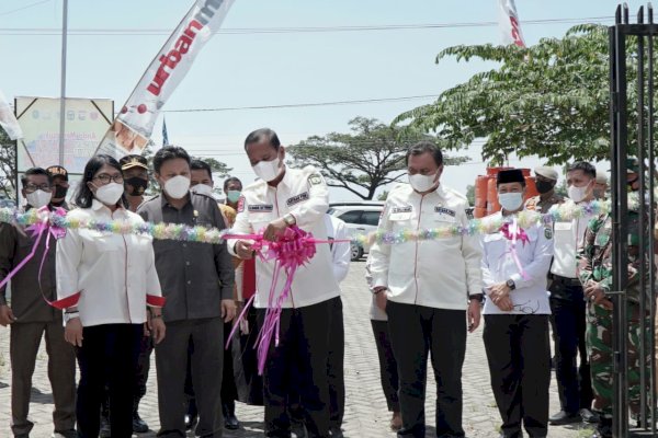 Buka Pekan Produk UMKM, Bupati Basmin Mattayang: Produk Lokal Tumbuh, UMKM Tangguh, Luwu Maju