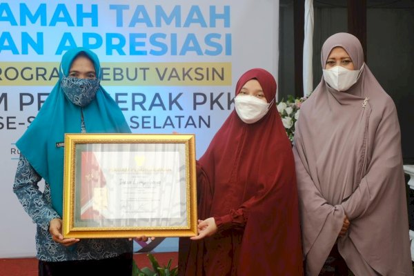 Plt Gubernur Sulsel Apresiasi Capaian Vaksinasi yang dilakukan TP PKK