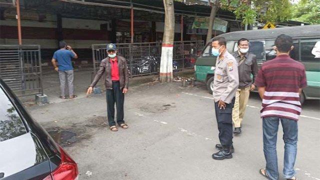 Naas, Peternak ini Kehilangan Uang Ratusan Juta saat&nbsp;Ganti Ban Mobil&nbsp;