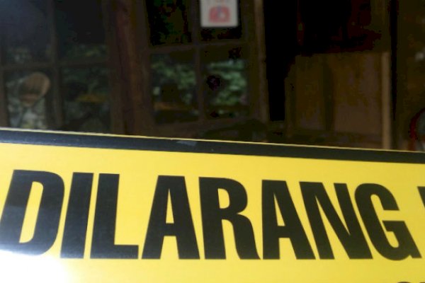 Pria dan Wanita Dewasa Ditemukan Tewas Bersimbah Darah di Kamar Kontrakan 