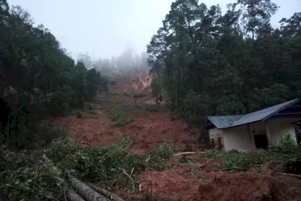 Satu Dusun Terisolir, Pasca Banjir Bandang-Tanah Longsor di Luwu Sulsel