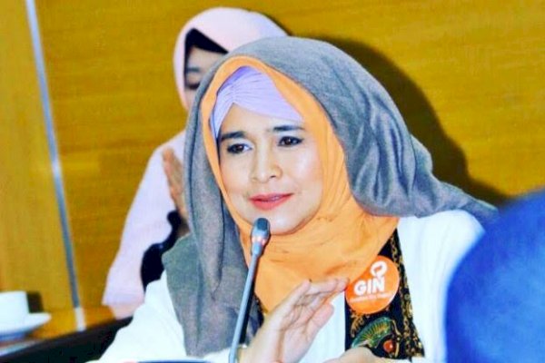 Neno Warisman Kirim Surat ke Amien Rais, Minta Mundur dari Partai Ummat