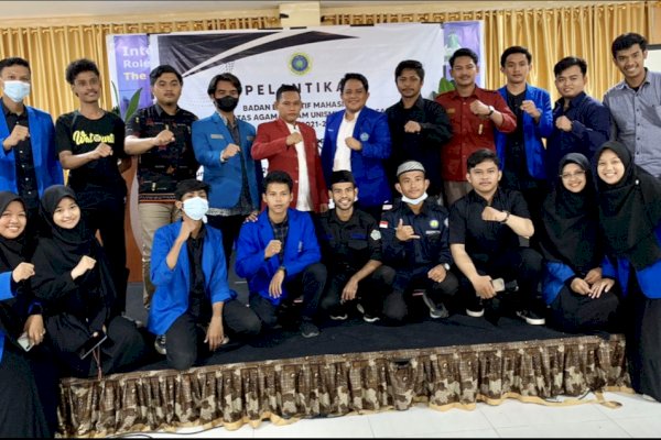 Lantik BEM FAI Unismuh, Wakil Dekan III Elly Oschar: Harus Lahirkan Model Gerakan Baru Mahasiswa
