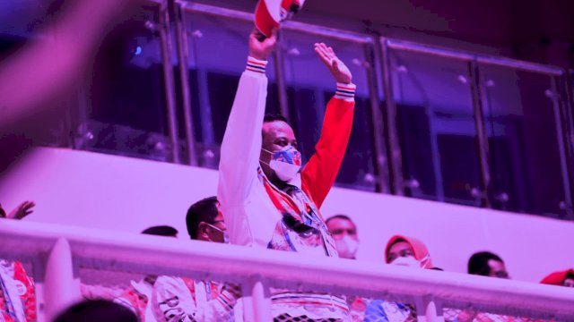 Beri Semangat Kontingen Sulsel, Andi Sudirman Sulaiman Hadiri Langsung Pembukaan PON XX Papua