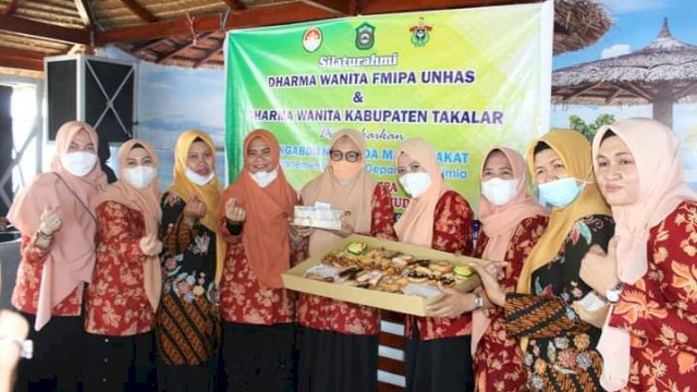 DWP Takalar Gelar Silaturahim&nbsp;Dengan DWP FMIPA Unhas