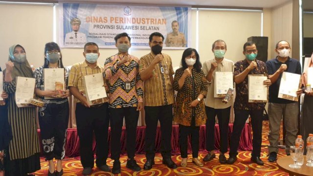 Tujuh IKM Binaan Disdag Makassar Raih Sertifikasi Halal Gratis dari Dinas Perindustrian Sulsel