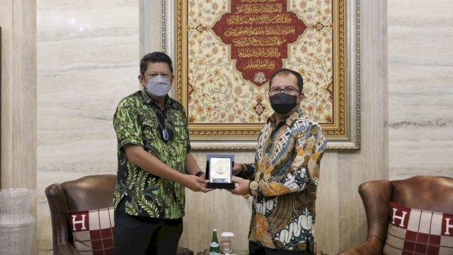 Terima Kunjungan Walikota Bontang, Danny Pomanto: Makassar Harus Belajar Pengolahan Industri Besar