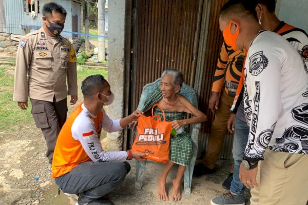 Terus Dapat Bantuan Sembako dari FKJ Brothers, Warga Palopo: Senang Sekali, Alhamdulillah!