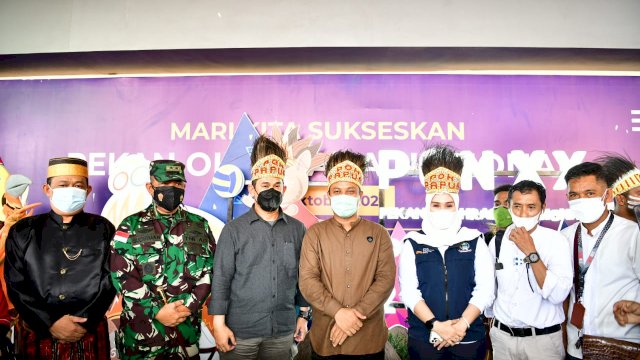 PON XX Papua, Yel-Yel Ewako dan Selamat Datang Sambut Plt Gubernur dan Rombongan