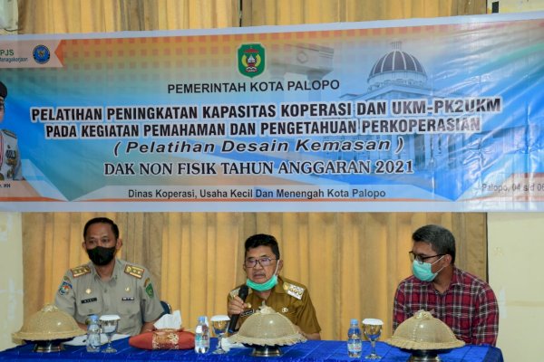 Mau Bersaing, Wali Kota Palopo Judas Amir Dorong Pelaku UMKM Tingkatkan Kualitas Kemasan