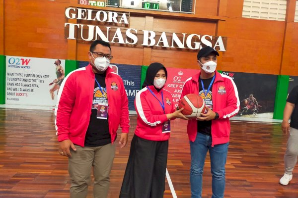 Ajang Basket Ball Championship Walikota Cup, Wawali Fatmawati Rusdi Ingatkan Sportivitas