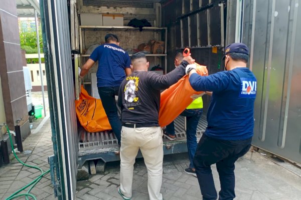 Pria Penuh Tato di Makassar Ditemukan Tewas Bersimbah Darah Depan Cafe