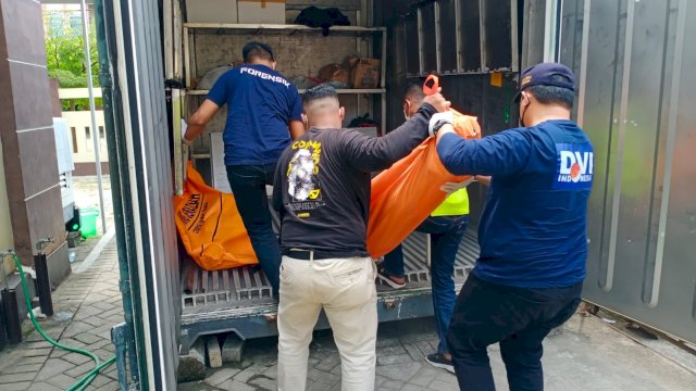 Pria Penuh Tato di Makassar Ditemukan Tewas Bersimbah Darah Depan Cafe