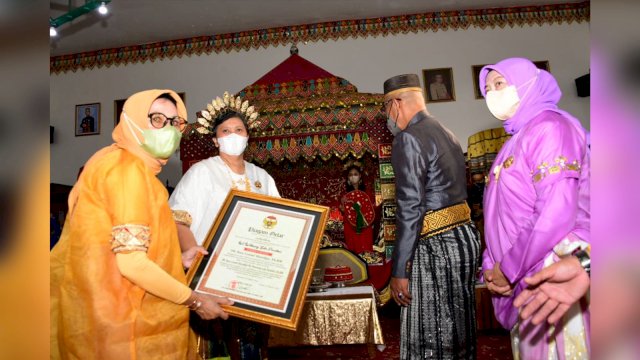 Wakil Ketua MPR Lestari Moerdijat Diberi Gelar Adat We Wettueng Lala Paratiwi, Berarti Bersinar