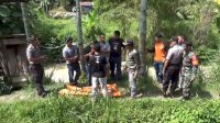 Gempar, Seorang Pemuda Ditemukan Tak Bernyawa di Atas Pohon
