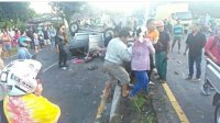 2 Truk Terlibat Kecelakaan Maut di Jalan Trans Sulawesi yang Mengakibatkan 3 Orang Tewas