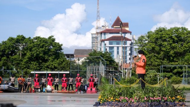 Plt Gubernur Sulsel Ingatkan Masyarakat untuk Waspada Terhadap Cuaca Ekstrim